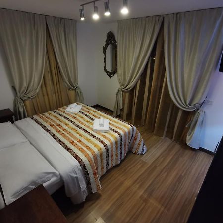 Vila Deal Săcele Exteriör bild