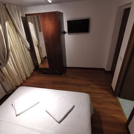 Vila Deal Săcele Exteriör bild
