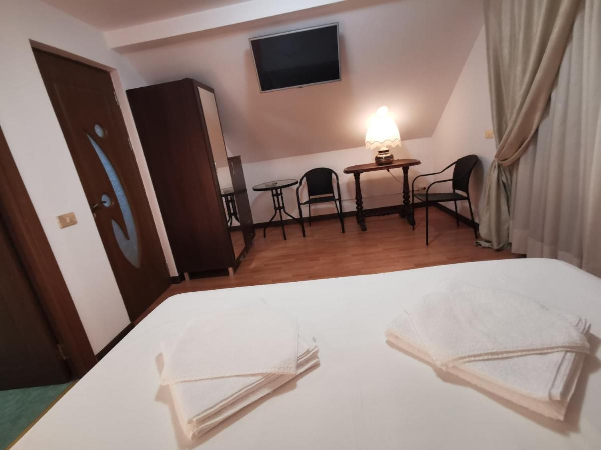 Vila Deal Săcele Exteriör bild
