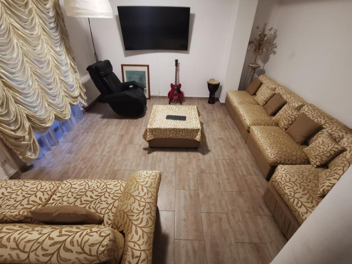 Vila Deal Săcele Exteriör bild
