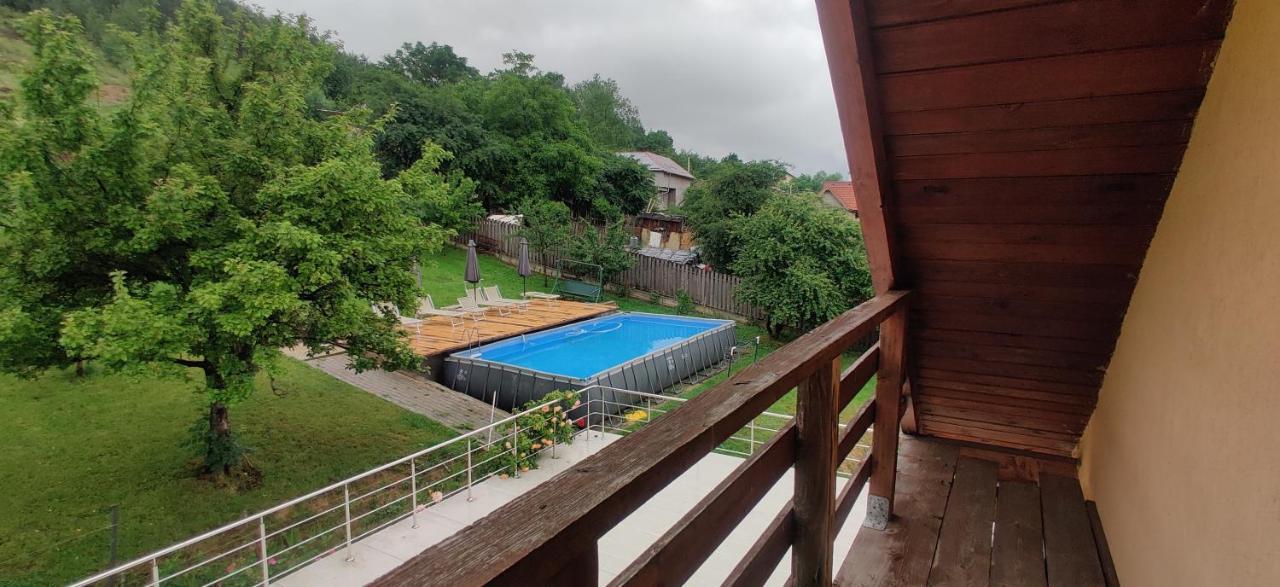 Vila Deal Săcele Exteriör bild